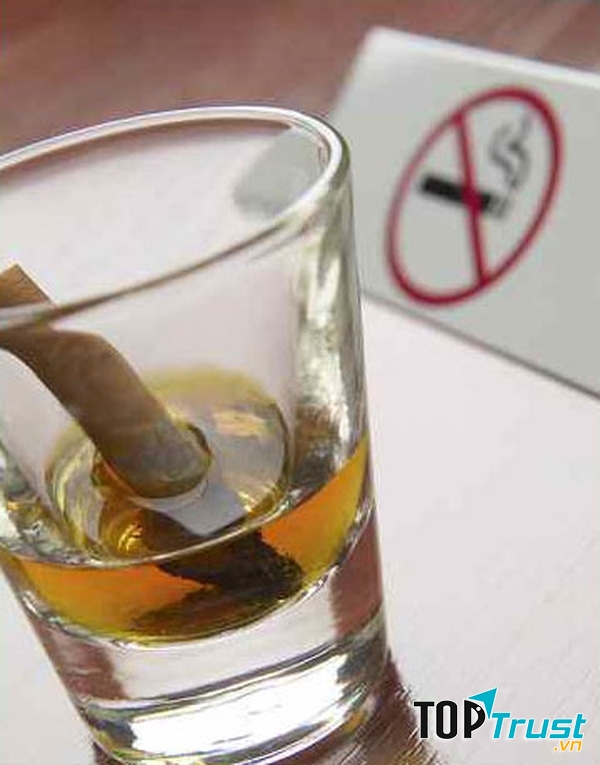 Hút thuốc lá gây thoát vị đĩa đệm