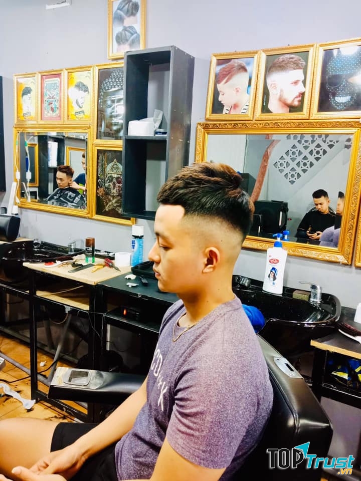 Huy Barber