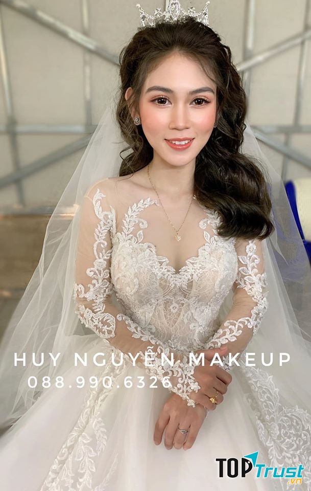 Huy Nguyễn Makeup Stores