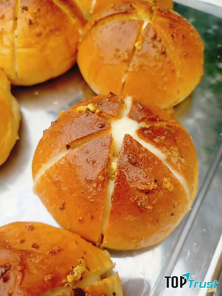 Huyền Bánh