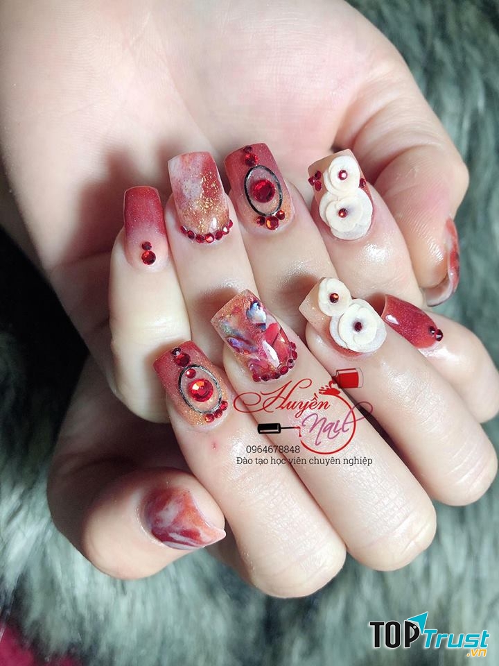 Huyền Nail