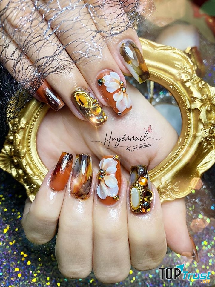 Huyền Nail