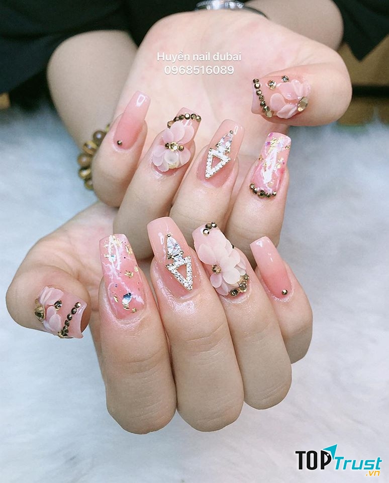 Huyền Nail Dubai