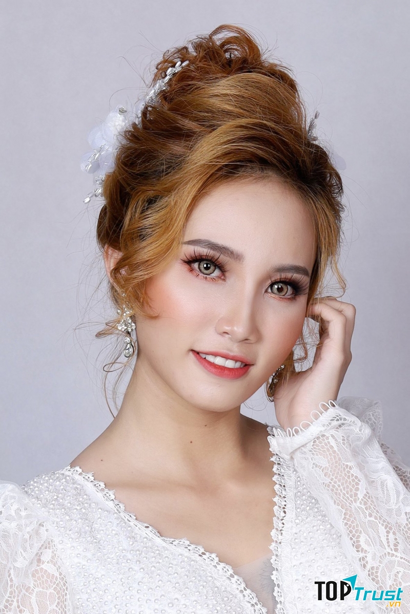 Huỳnh Thuận Studio