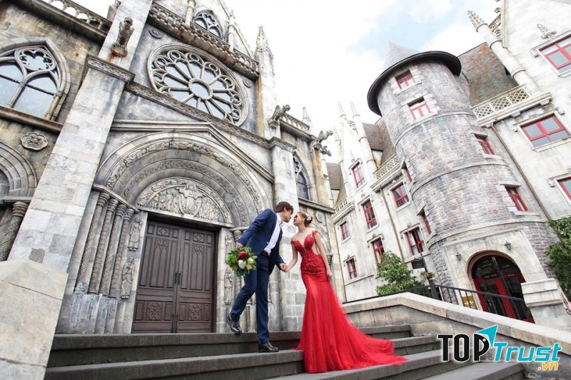 Huỳnh Trâm Bridal