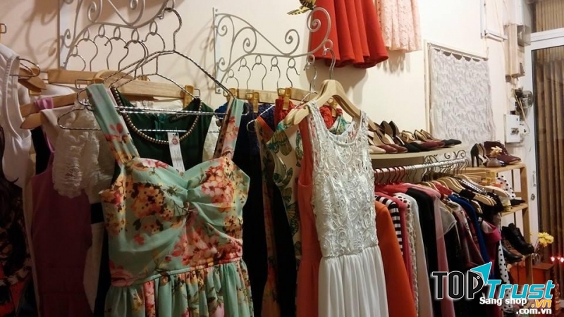 Thời trang đi đầu xu hướng