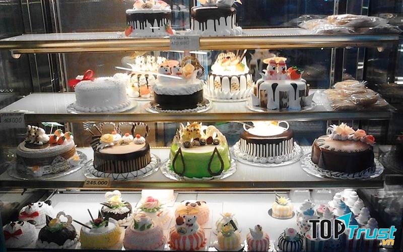 Bánh kem Hỷ Lâm Môn