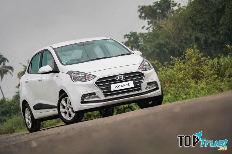 Hyundai Grand i10 | Giá: 323 - 405 triệu đồng