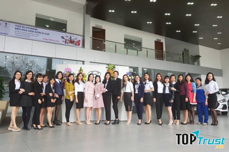Đội ngũ nhân sự tại Hyundai Phạm Văn Đồng chuyên nghiệp trong cung cách phục vụ