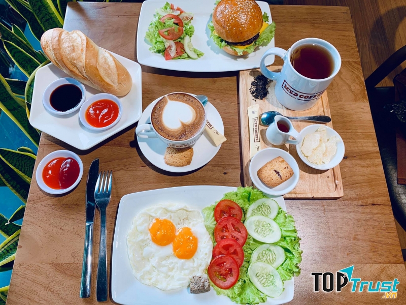 Iced Coffee Sài Gòn - Ngô Kiến Huy