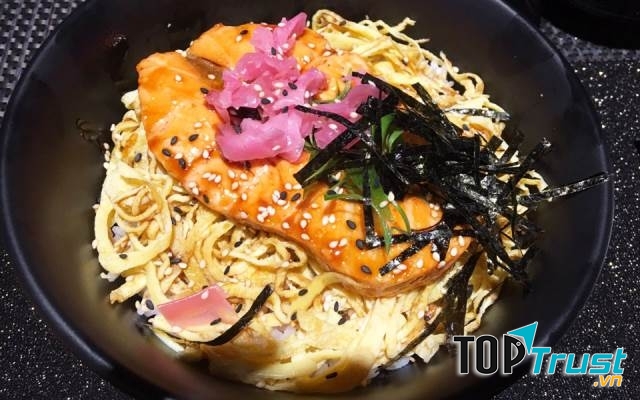 Món ăn tinh tế ở nhà hàng