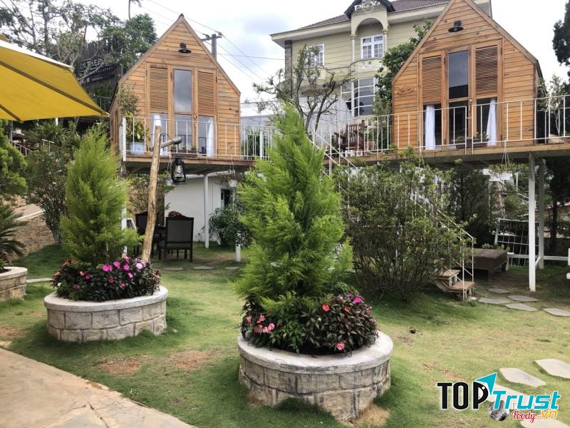 In The Pines được biết đến như một “căn nhà trên không” được thiết kế theo phong cách nhà sàn