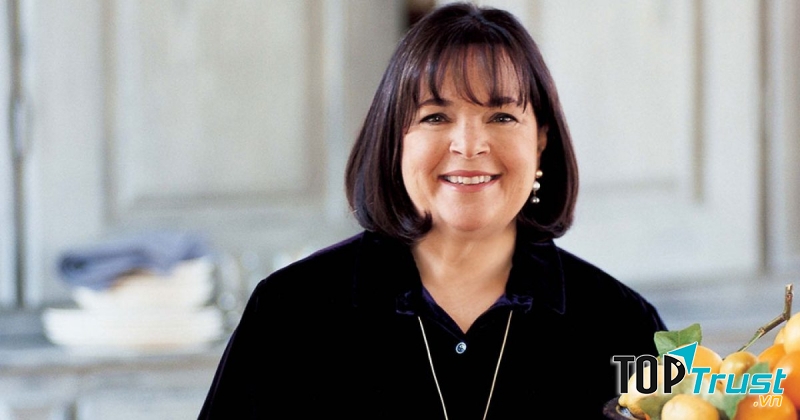 Ina Garten: Từ công chức nhà nước sang đầu bếp, viết sách nấu ăn và dẫn chương trình truyền hình