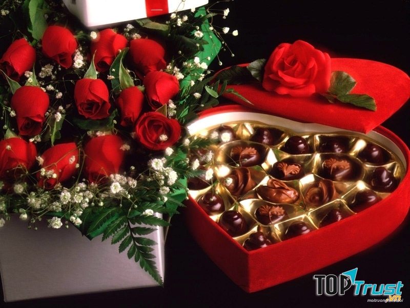 Giới trẻ nước này phản đồi lệnh cấm bằng cách tổ chức ngày Valentine và tổ chức biểu tình (Nguồn: Sưu tầm)