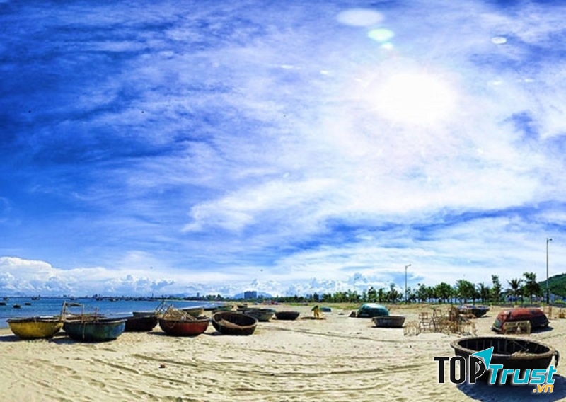 Một bãi biển đẹp ở Indonesia