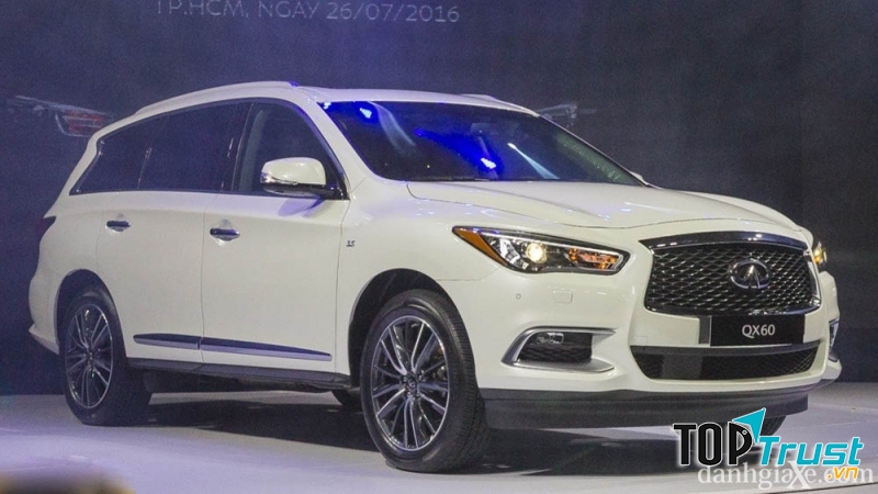 Xe hơi Infiniti QX60 2016.