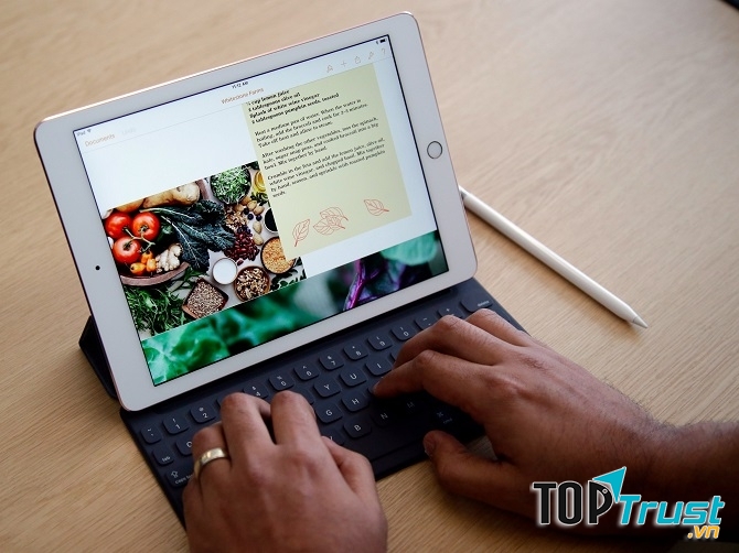 Bộ phụ kiện dành cho iPad Pro có giá thành cao và kén người dùng