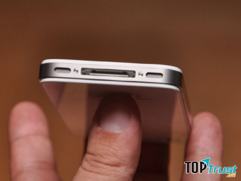 iPhone 5 không nghe được loa ngoài.