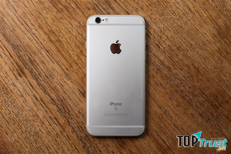 3D Touch lần đầu tiên xuất hiện trên iPhone 6s / 6s Plus