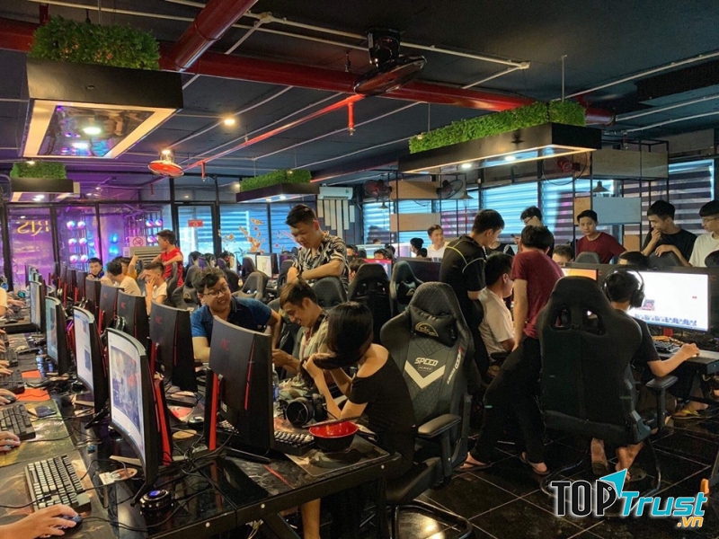 IRIS Gaming Lounge