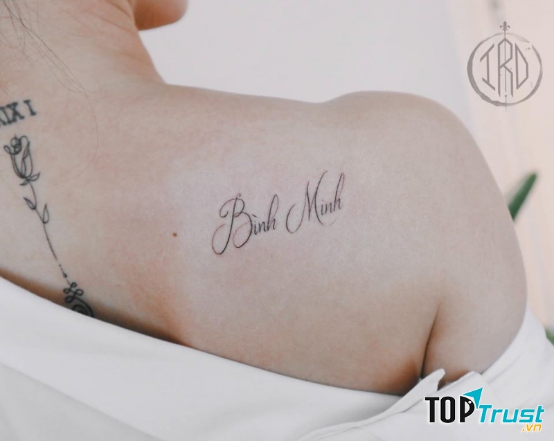Hình ảnh khách hàng tại Iro Tattoo
