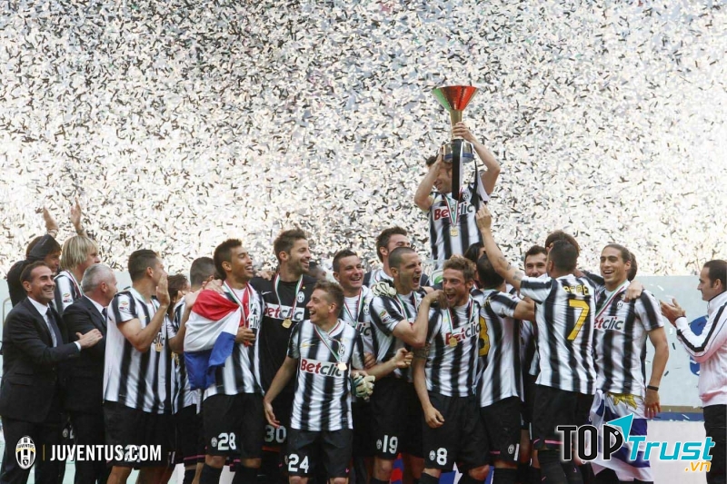 CLB Juventus của Italia