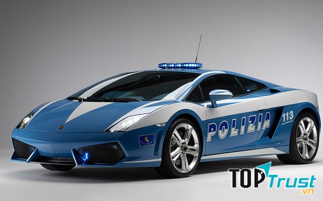Lamborghini Gallardo LP560-4 mới nhất của cảnh sát Italy