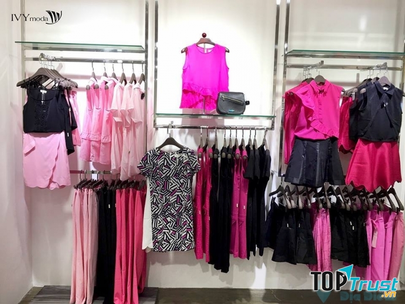 IVY moda Long Biên.