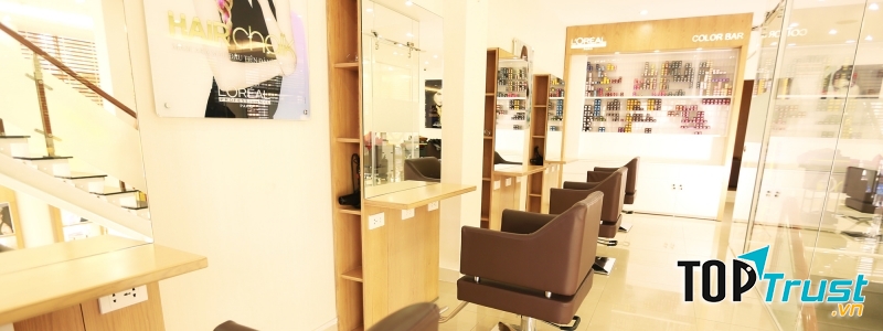 Không gian J - First Tokyo Hair Salon