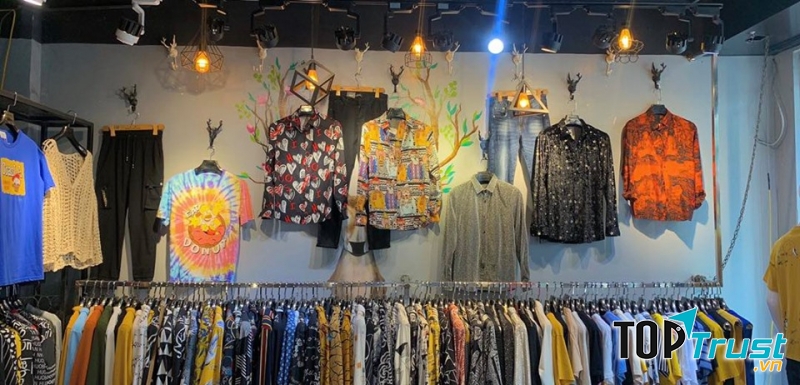 ửa hàng khẳng định sẽ mang đến cho bạn những sản phẩm được thiết kế cách tân với nhiều kiểu dáng mới lạ, vừa toát lên nét quyến rũ phong trần, vừa nâng tầm đẳng cấp phái mạnh