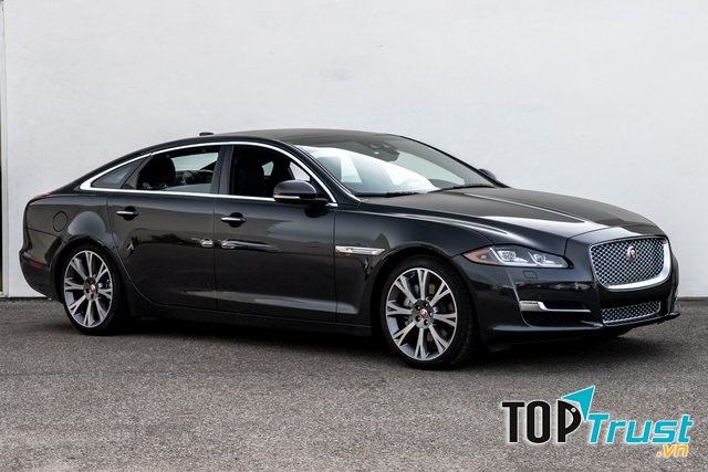 Jaguar XJL