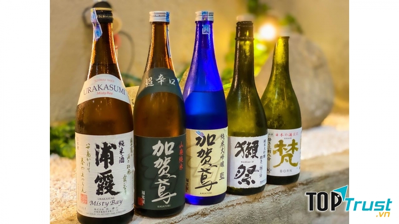 Japanese Fine Dining Sushi-Bê