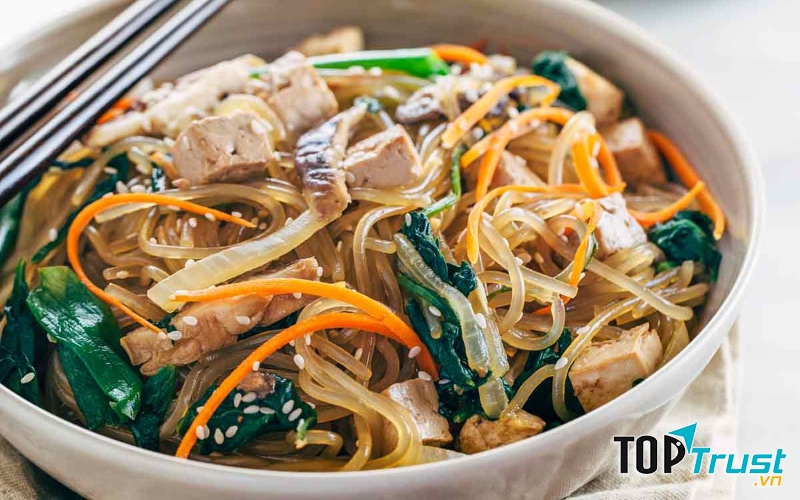 Miến trộn Japchae