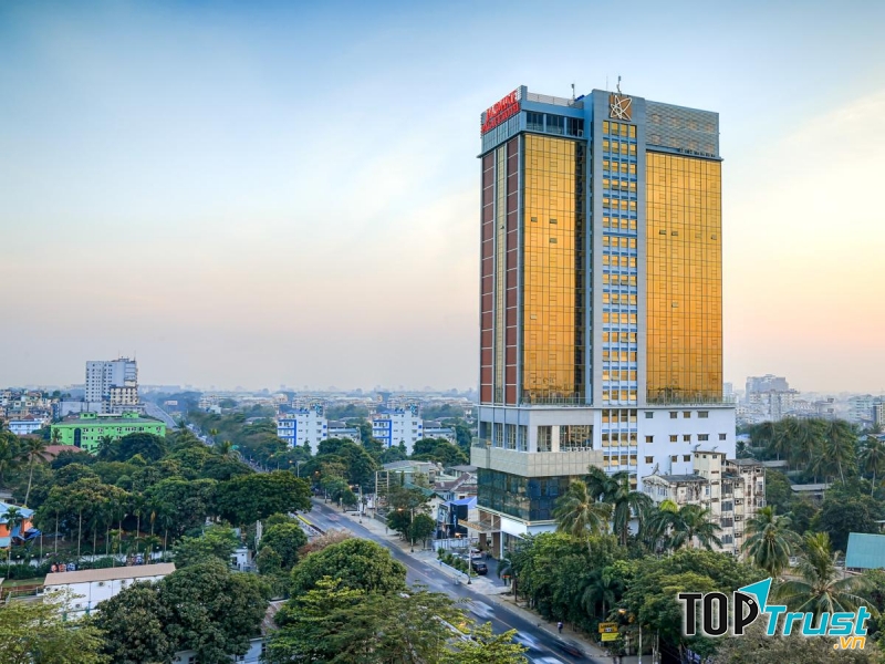 Jasmine Palace Hotel