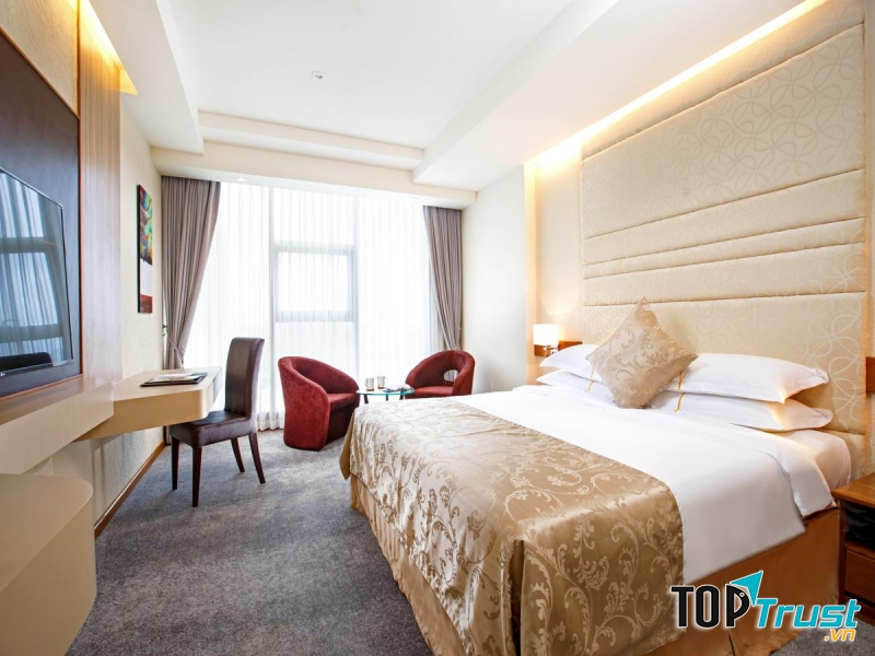 Jasmine Palace Hotel