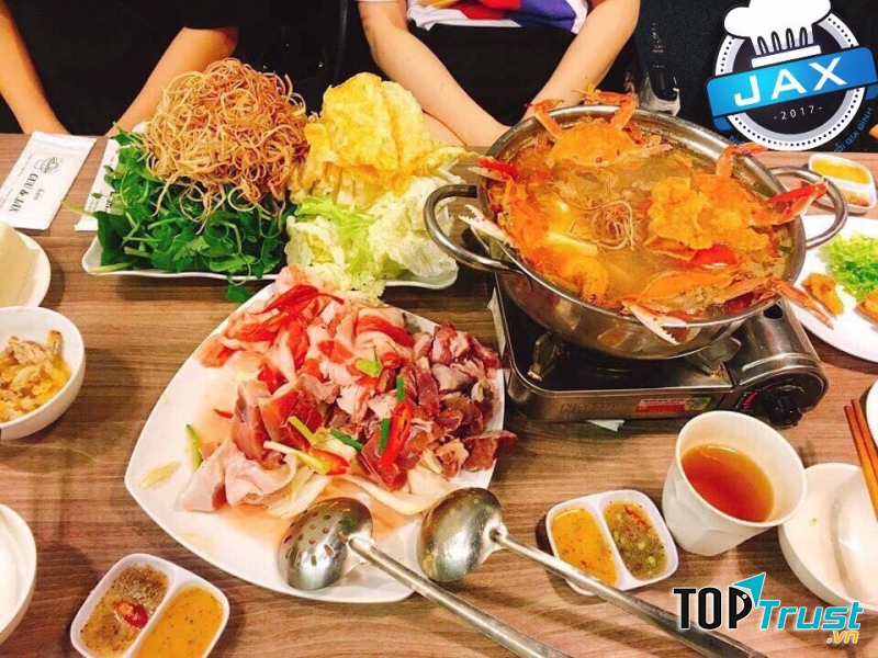 Lẩu ngon tại quán
