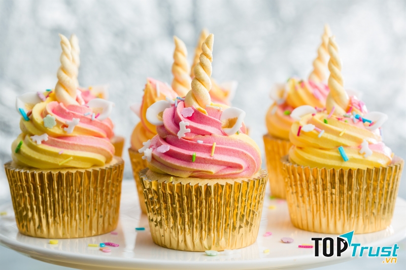 Jcat – Cá Hồi Đút Lò