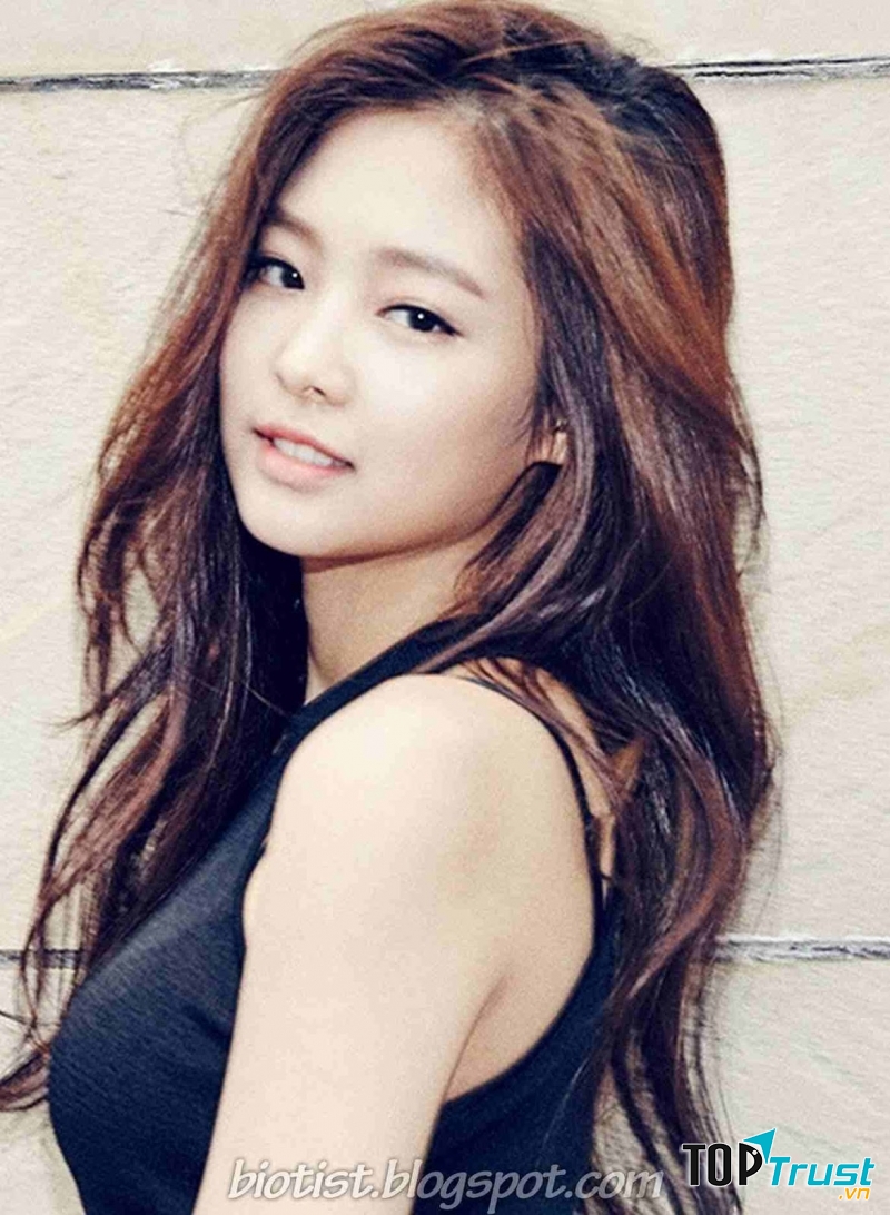 Jennie Kim sở hưu một khuôn mặt cá tính