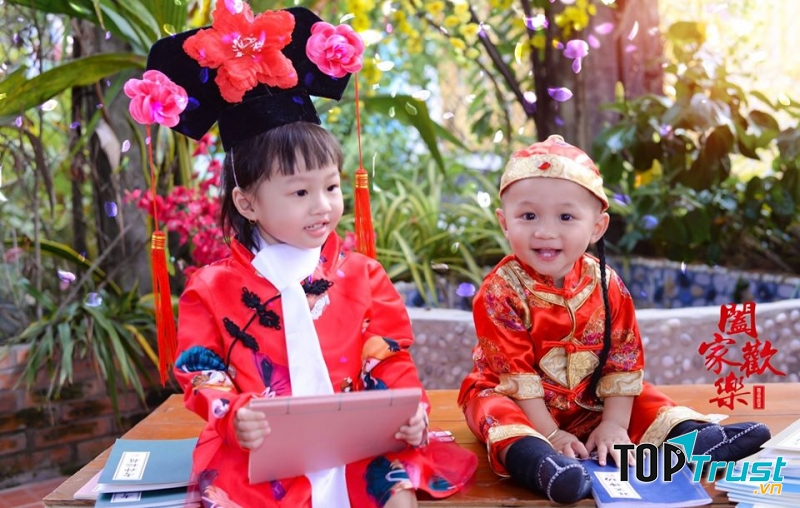 các thiên thần nhí đáng yêu dưới ống kính của John Studio