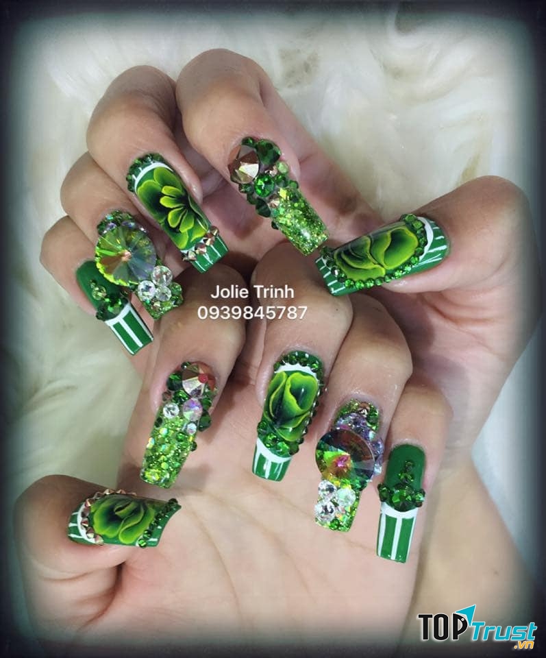 Jolie Trinh Nail