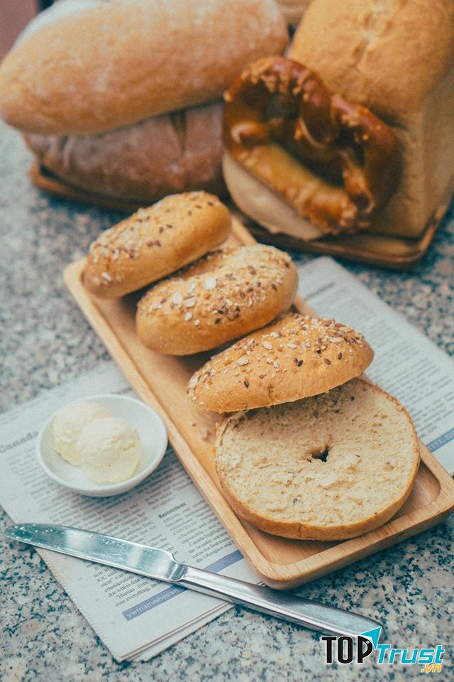 Joma Bakery Cafe