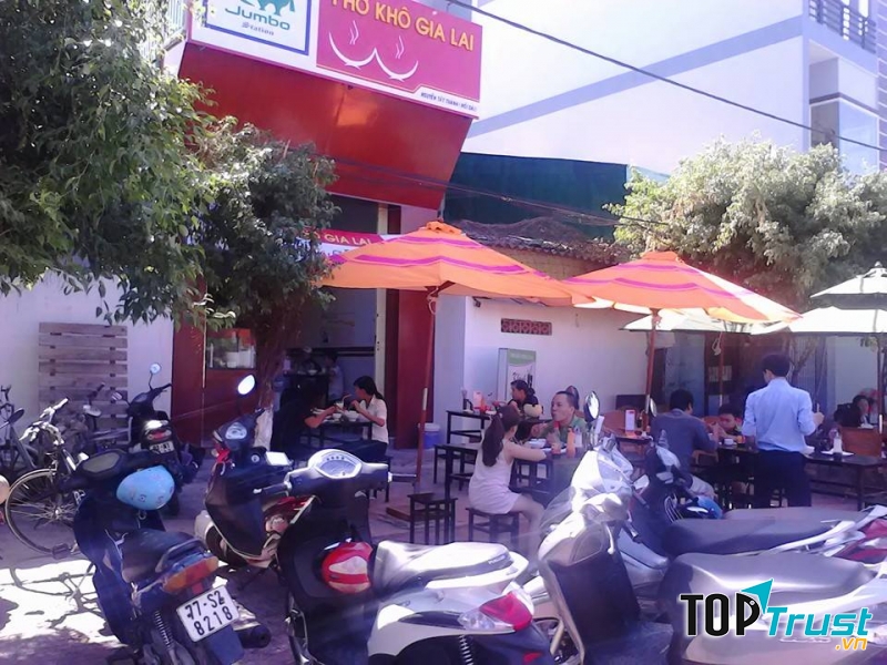 Jumbo Station- Phở Khô A Hoài