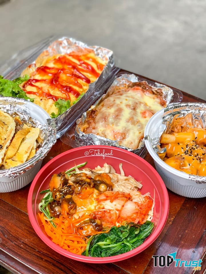 Một nhân vật độc đáo, thơm ngon không kém của nhà Jumi Food là cơm sò