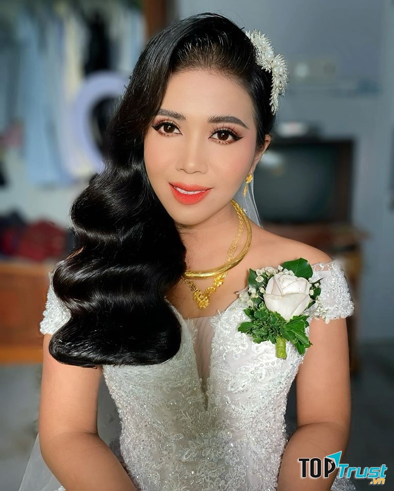 Jun Makeup Store