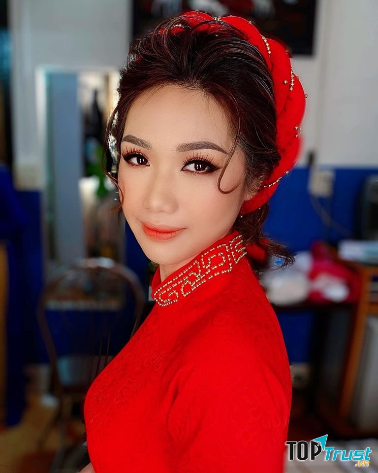 Jun Makeup Store