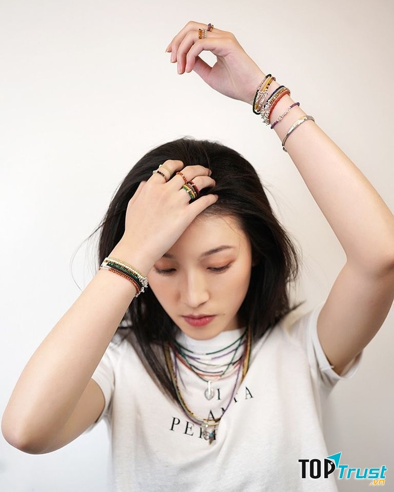 Juz Style mong rằng sẽ mang đến cho bạn những món quà ý nghĩa nhất không chỉ để làm đẹp cho bản thân mà còn làm đẹp cho tâm hồn