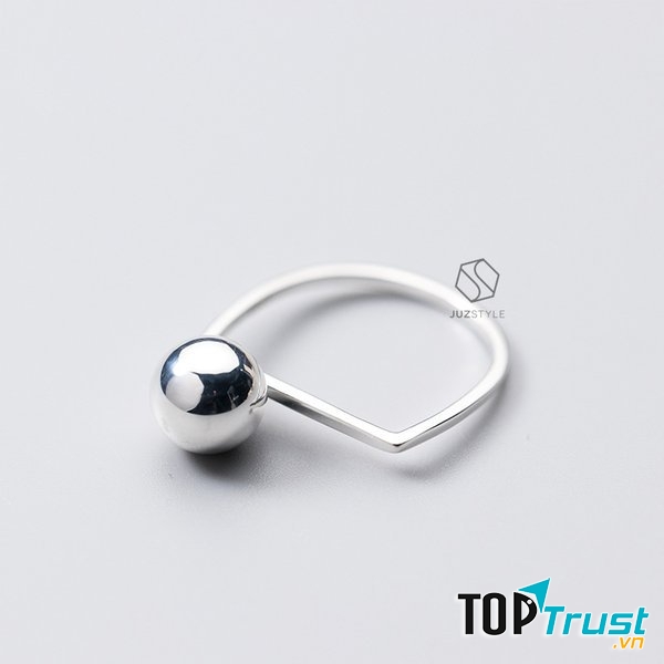 Các mẫu ở shop đều đơn giản nhưng tinh tế