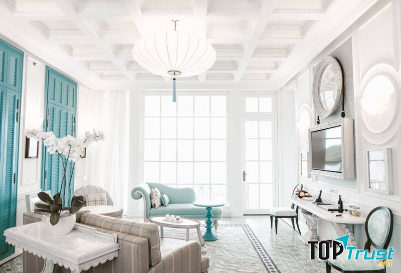 Căn phòng được thiết kế tinh tế, tỉ mỉ đến từng chi tiết