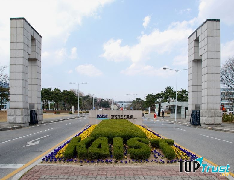 KAIST - Korea Advanced Institute of Science and Technology