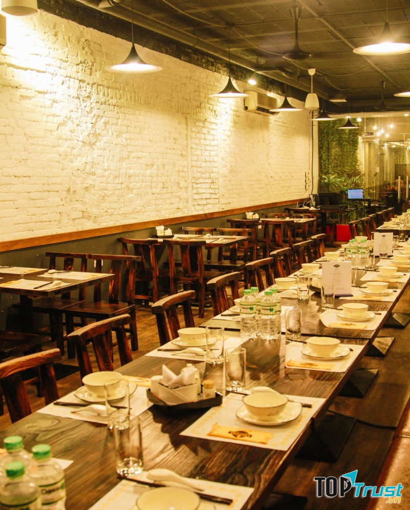 Kampong Chicken House - Đào Tấn có không gian sang trọng, đẳng cấp